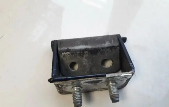 Nissan Qashqai Tailgate/trunk/boot hinge