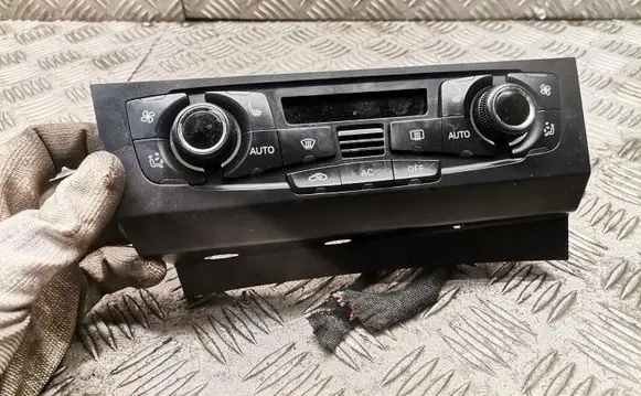 Audi A5 8T 8F Air conditioning/heating control unit 8t2820043n