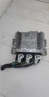 Ford C-MAX I Engine control unit/module ECU 7M5112A650AUD 5WS40582DT