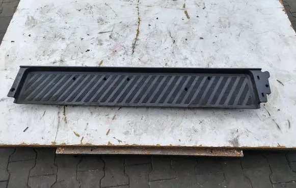 Mercedes-Benz Sprinter W906 Sill A9066860710