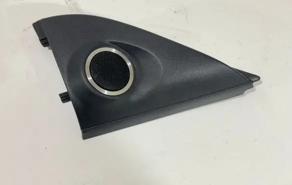 Mitsubishi Outlander Front door high frequency speaker 7221B592