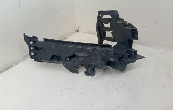 Audi Q5 SQ5 Headlight/headlamp mounting bracket 8R0805608A