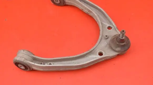 Audi Q7 4L Front control arm 7L0407047B