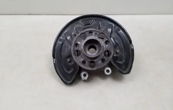 Mercedes-Benz E W213 Rear wheel hub