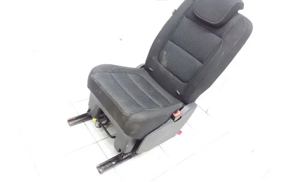 Seat Alhambra (Mk2) Second row seats 7N0880442B V508679
