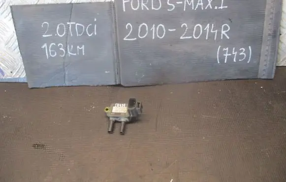 Ford S-MAX Exhaust gas pressure sensor AV615L200AA