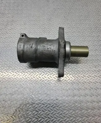 Ford Fusion Master brake cylinder 41230130