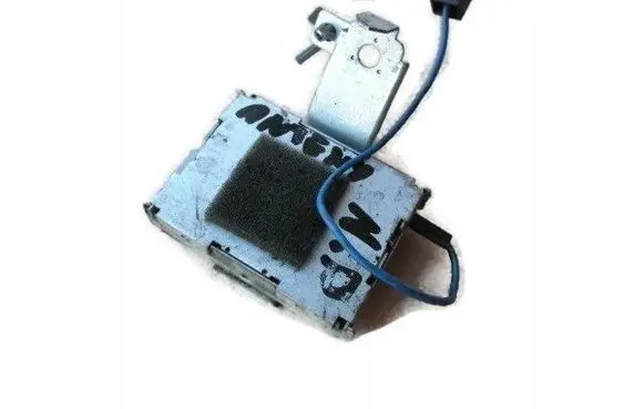 Nissan Pathfinder R51 Antenna control unit 