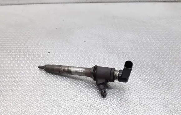 Jaguar XF X250 Fuel injector 5U3Q9K546AA