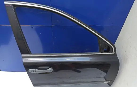 Volvo XC90 Front door 31385357 31385353