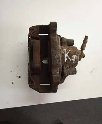 Volkswagen Touran II Front brake caliper TOURAN2011M
