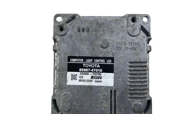 Toyota Prius (XW30) LED ballast control module 8596747010