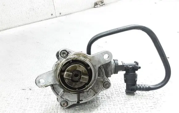 Vacuum pump