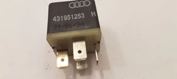 Audi A4 S4 B5 8D Other relay 431951253