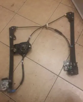 Volkswagen Golf III Sliding door manual window regulator 1H0837402B