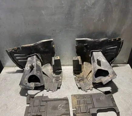 Mercedes-Benz C W202 Front underbody cover/under tray 2028890236 2026981930 2026981730