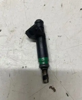 BMW X5 E70 Fuel injector 7525721 8087B01667