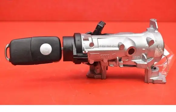 Volkswagen Golf Plus Ignition lock 1K0905851B