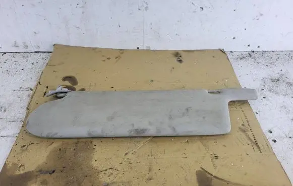 Volkswagen Transporter - Caravelle T4 Sun visor 857552g