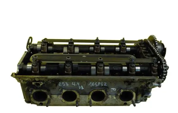 BMW X5 E53 Engine head 1745461 KOMPLETNA