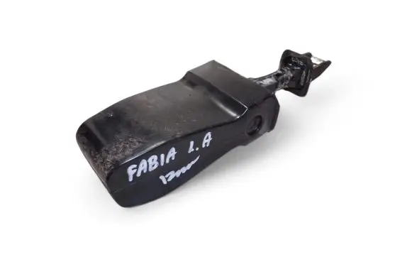 Skoda Fabia Mk2 (5J) Rear door check strap stopper