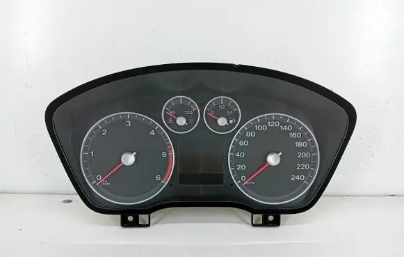 Ford Focus Speedometer (instrument cluster) 7M5T-10849-GB