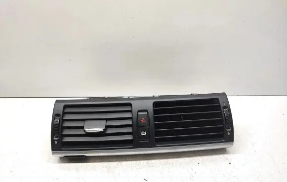 BMW X5 E70 Dash center air vent grill 7161801