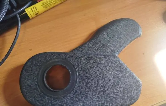 Opel Combo C Seat trim 330839457 09115338