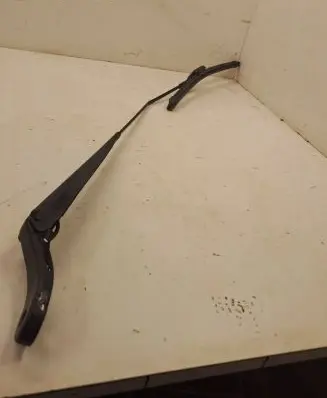 Peugeot 208 Front wiper blade arm 9673292080