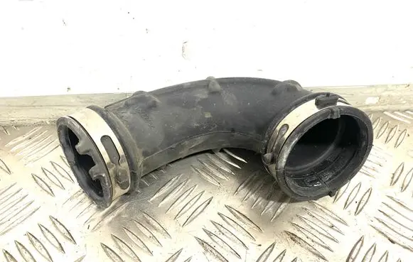 Chevrolet Volt I Air intake hose/pipe 25967724