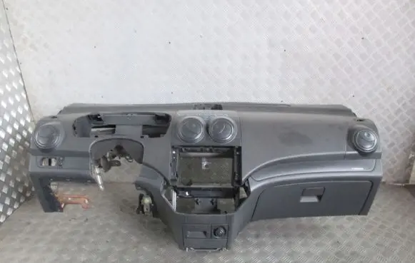 Chevrolet Aveo Dashboard