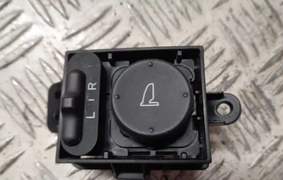 Honda Jazz Wing mirror switch