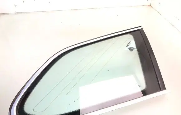 Volkswagen Golf VI Rear side window 1K9845298BE As2