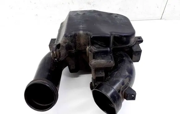 Intake resonator