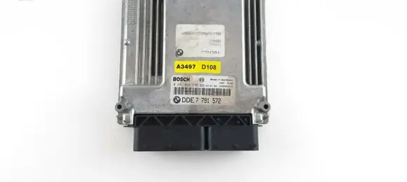 BMW 7 E65 E66 Engine control unit/module 7791572 0281010899 7789880