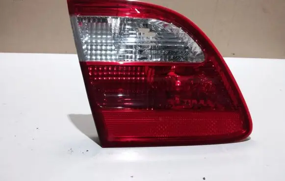 Mercedes-Benz E W211 Tailgate rear/tail lights A2118201364