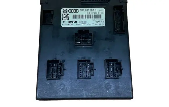 Audi A4 S4 B8 8K Comfort/convenience module 8KO907063D FOO5V00749