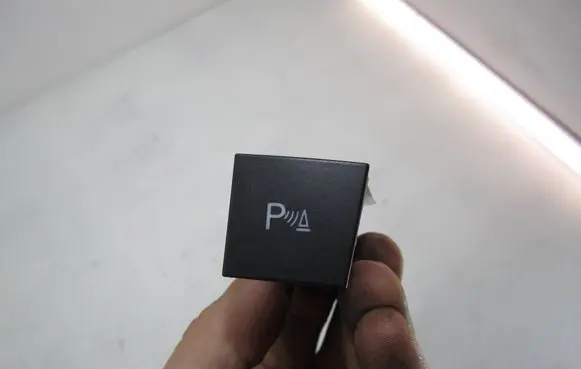Volkswagen PASSAT B6 Parking (PDC) sensor switch 3C0927122B 13806 1381