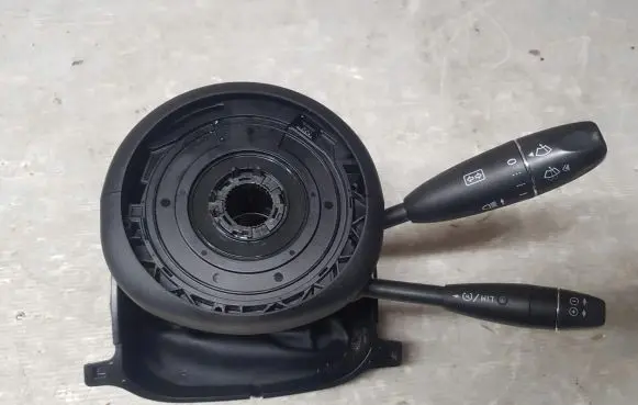 Mercedes-Benz E W212 Wiper control stalk A2124407503