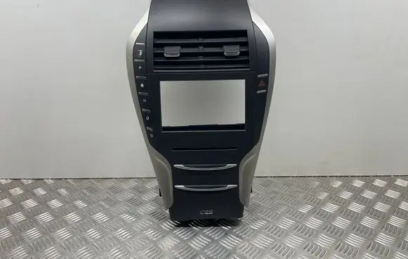 Lincoln MKZ II Radio/GPS head unit trim DP5T7E453BB FP5T18D699AC