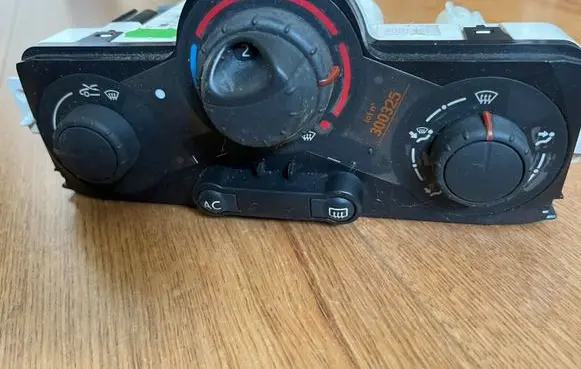 Renault Megane II Climate control unit 69427001 69420001