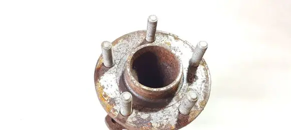 Ford C-MAX II Rear wheel hub