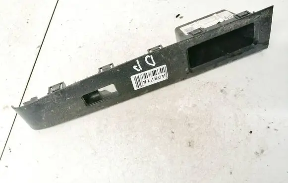 Mazda 5 Front door window switch trim cc29684l1