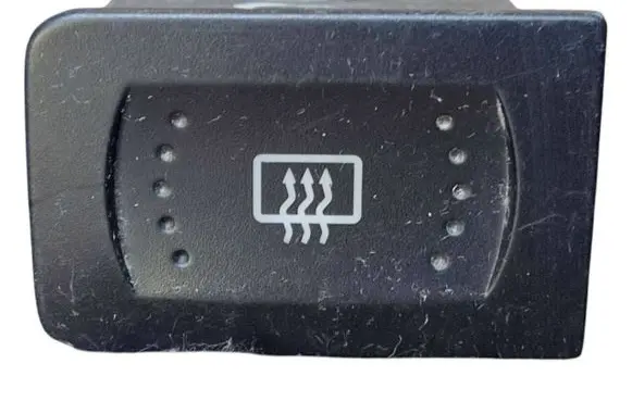 Volkswagen Golf IV Windscreen/window heater switch 1J0959621
