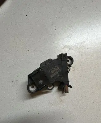 Volvo V60 Generator/alternator part F00M346098