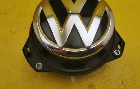 Volkswagen T-Roc Tailgate handle with camera 2GA827469E