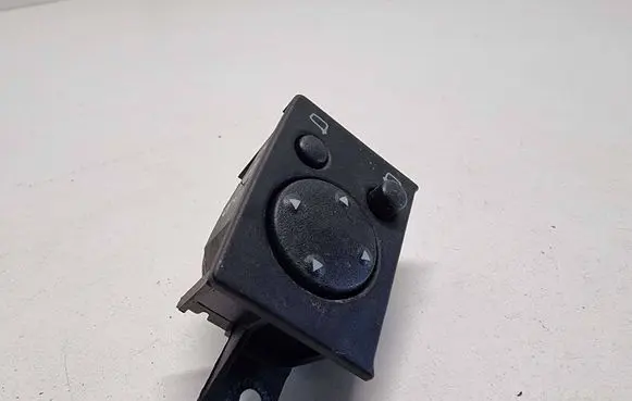 Audi A6 S6 C4 4A Electric window control switch 4A0959565 03838201