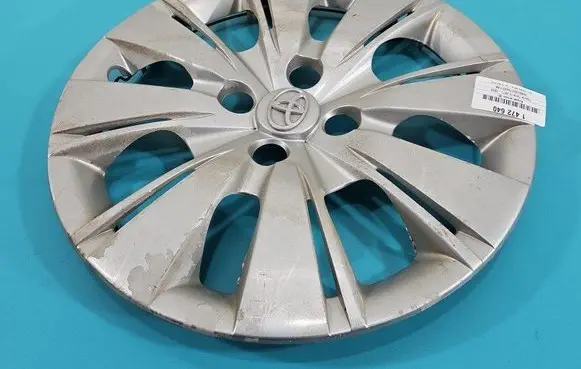 Toyota Yaris R16 wheel hub/cap/trim 42602-0D210 IMPRK1472640