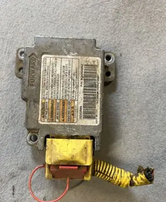 Opel Frontera B Airbag control unit/module 09352689 8093526892