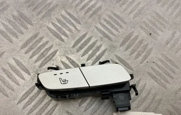Mercedes-Benz CLS C257 Seat heating switch A2139050204